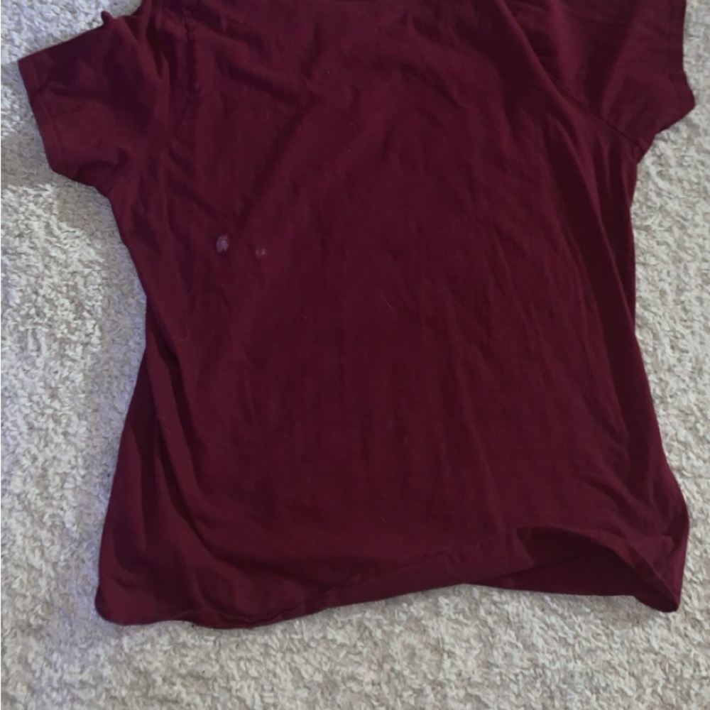 Nike tee shirt! It’s a burgundy color no red I promise!